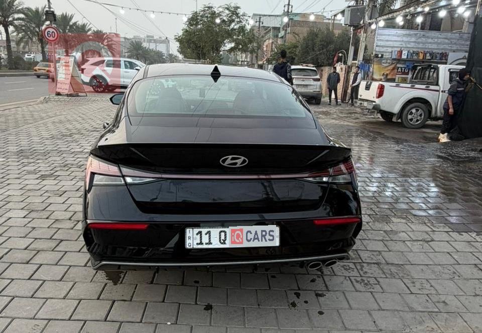 هیوندای ئەلەنترا